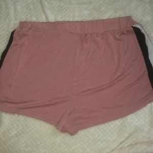 pink shorts